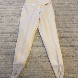 Vintage Obermyer women’s ski pants in light cream/off white. Size 6R.